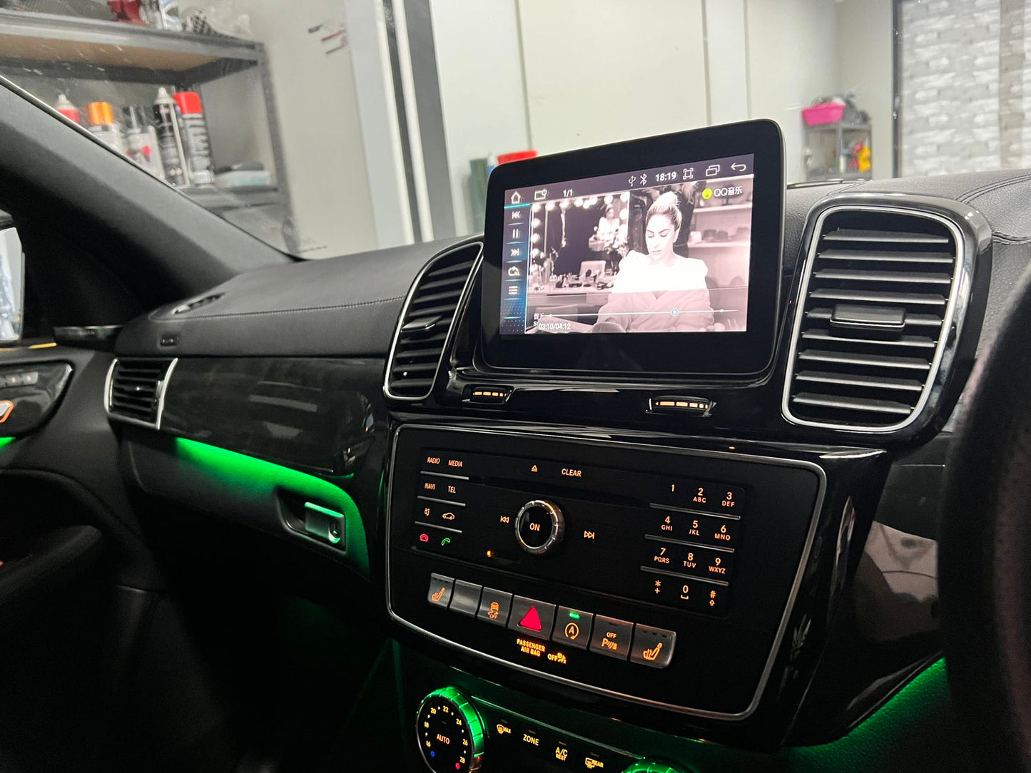 Crzcar free shipping 1920*720 Mercedes Benz GLE GLS NTG5.0 2015-2018  9'' 12.3'' Android Touch Screen Built-in Wireless Apple CarPlay  Android Auto